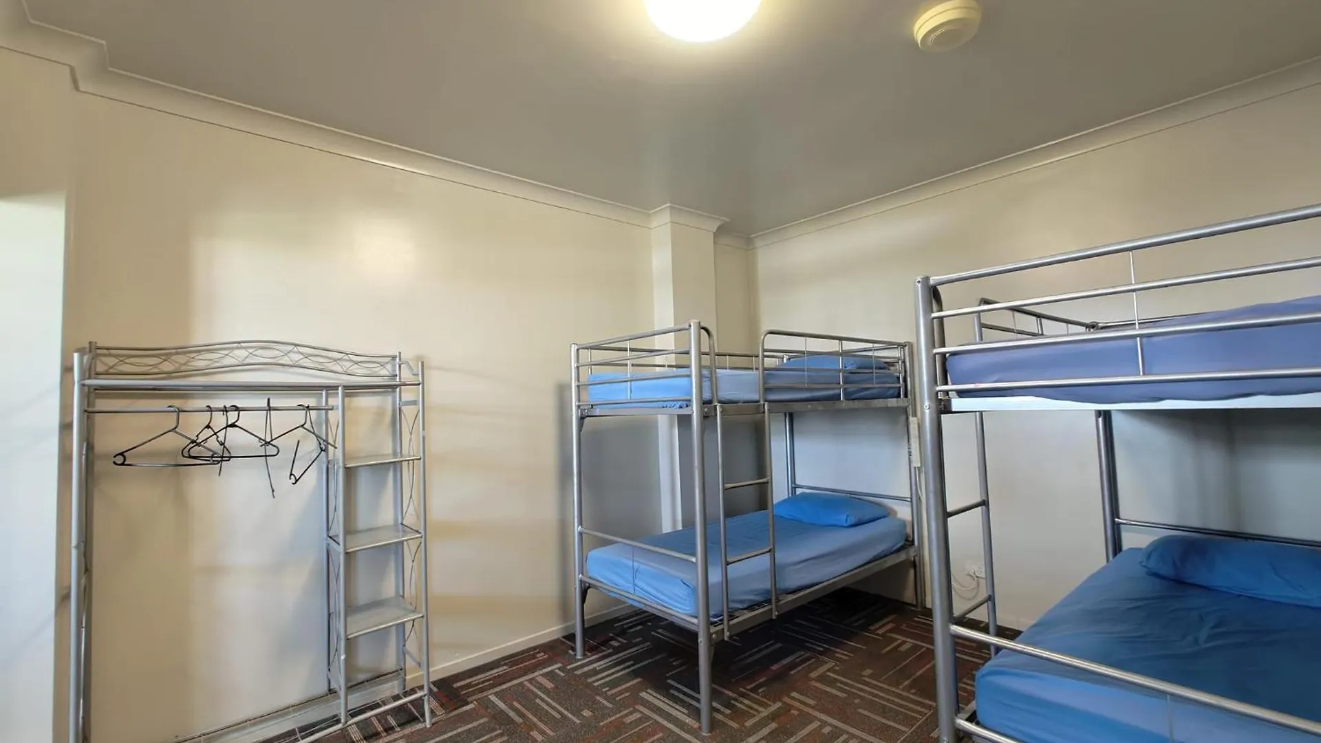 Hostel City Backpackers Hq Pansiyon Brisbane