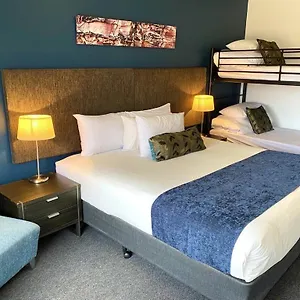 Golden Age Motor Motel Queanbeyan
