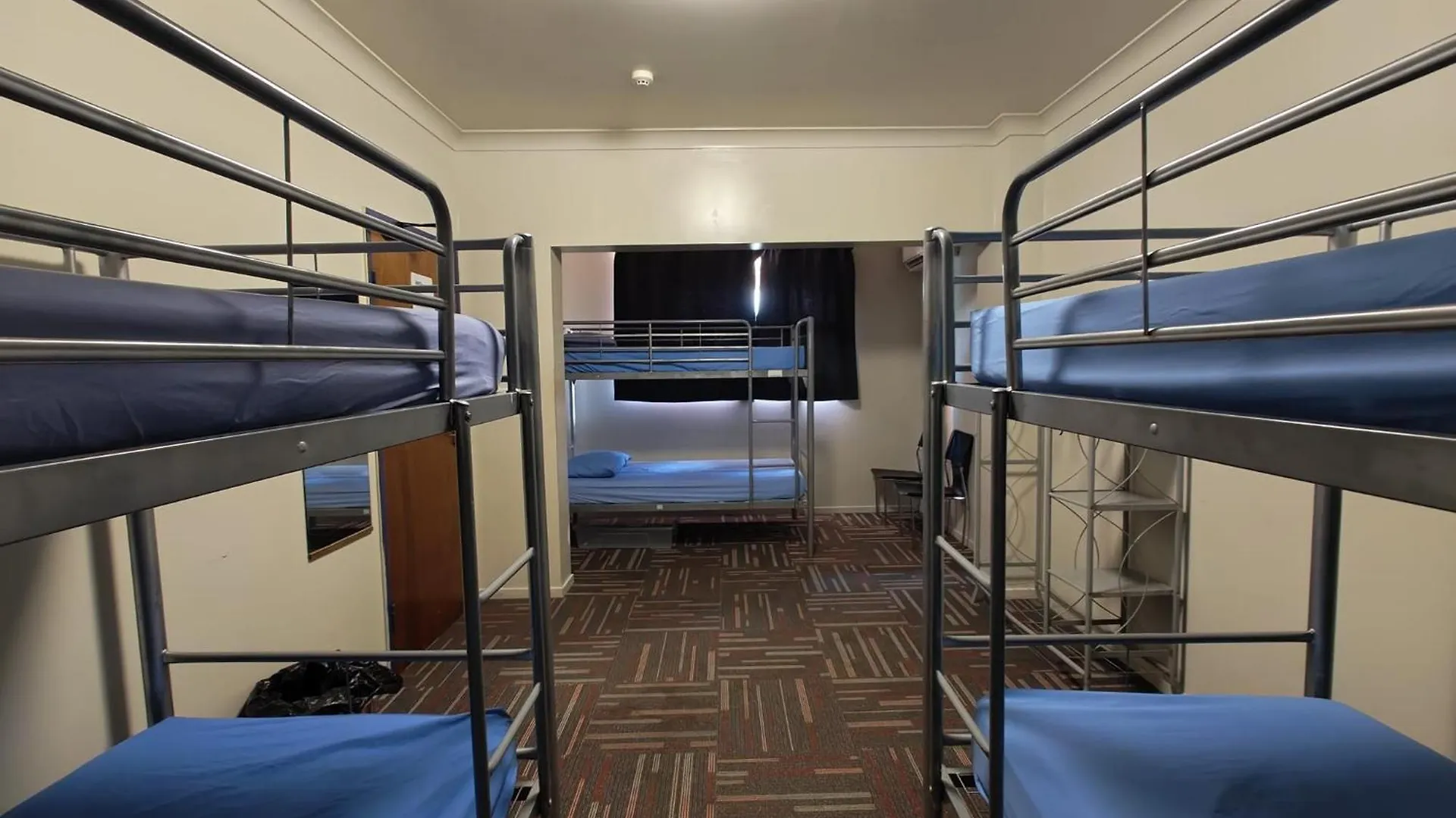 City Backpackers Hq Brisbane